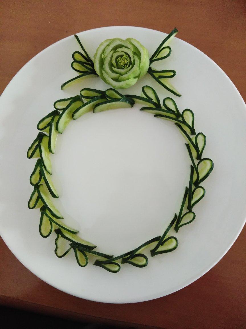 小小室做的一看就会的黄瓜摆盘