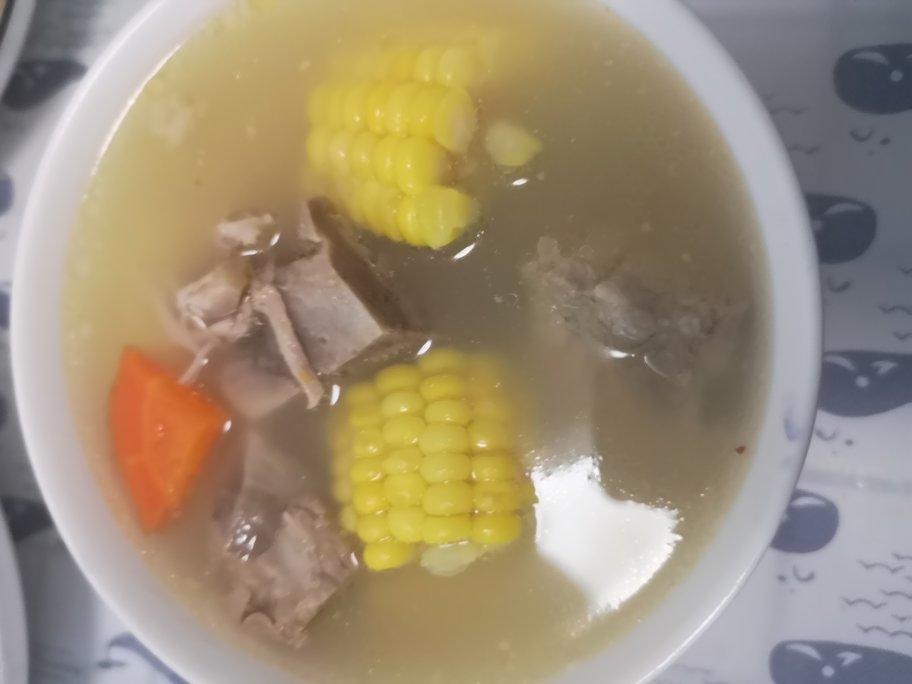 宝宝爱吃的玉米土豆排骨汤（电饭锅版，不需要煎炒排骨）