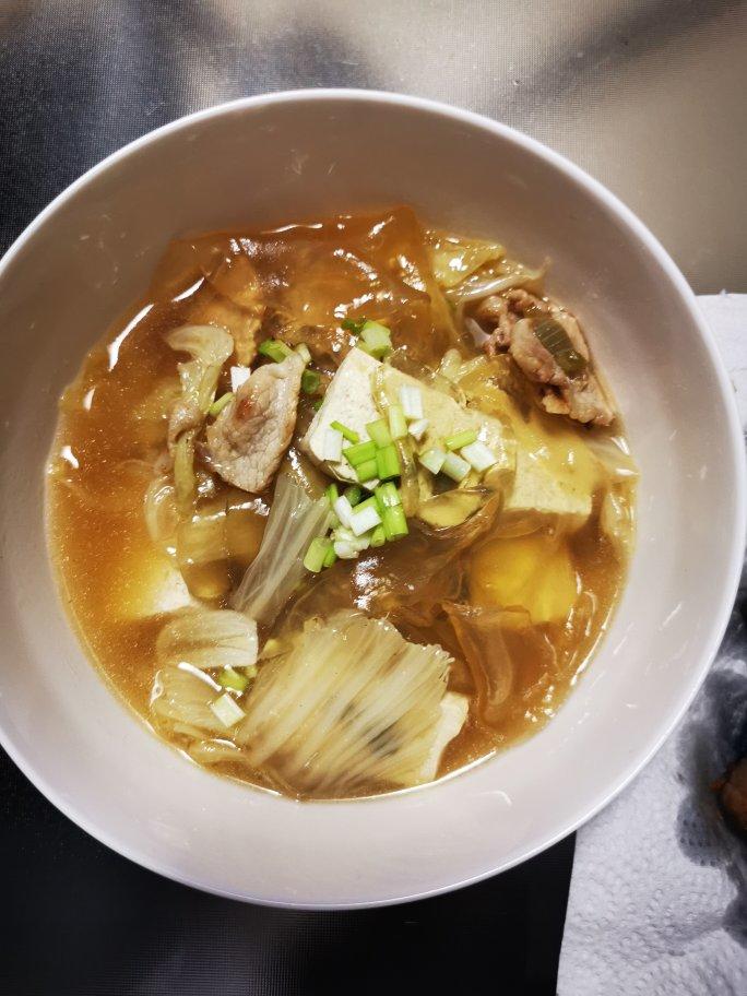 大白菜炖冻豆腐