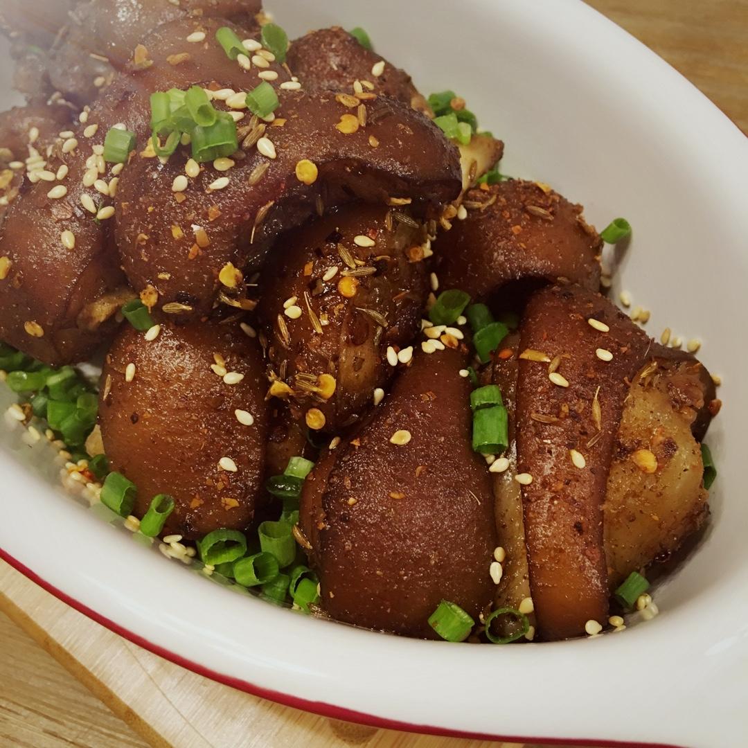 香辣烤猪蹄，附详细的卤水方法