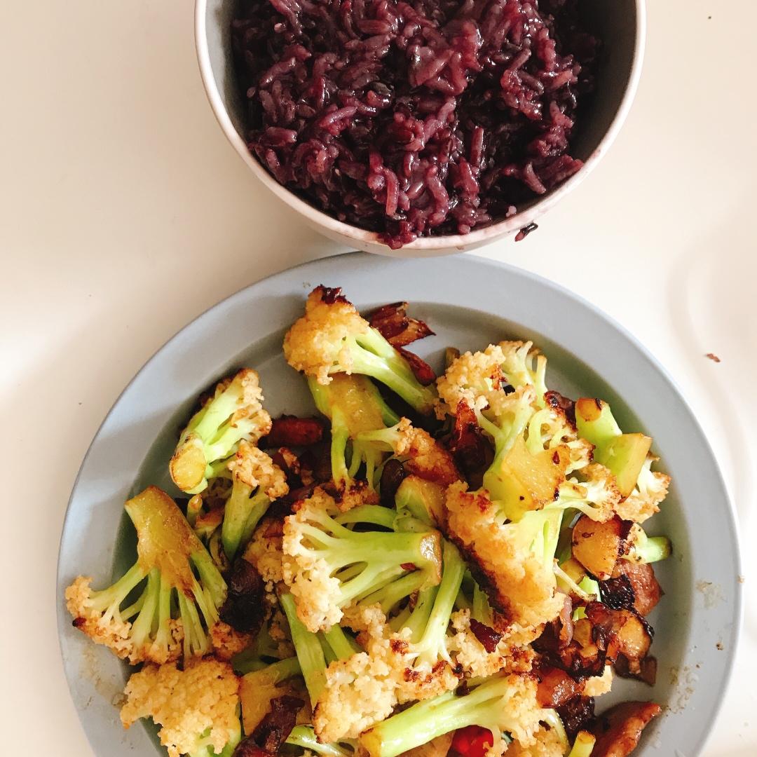 不用干锅的花菜(不舔碗算我输)