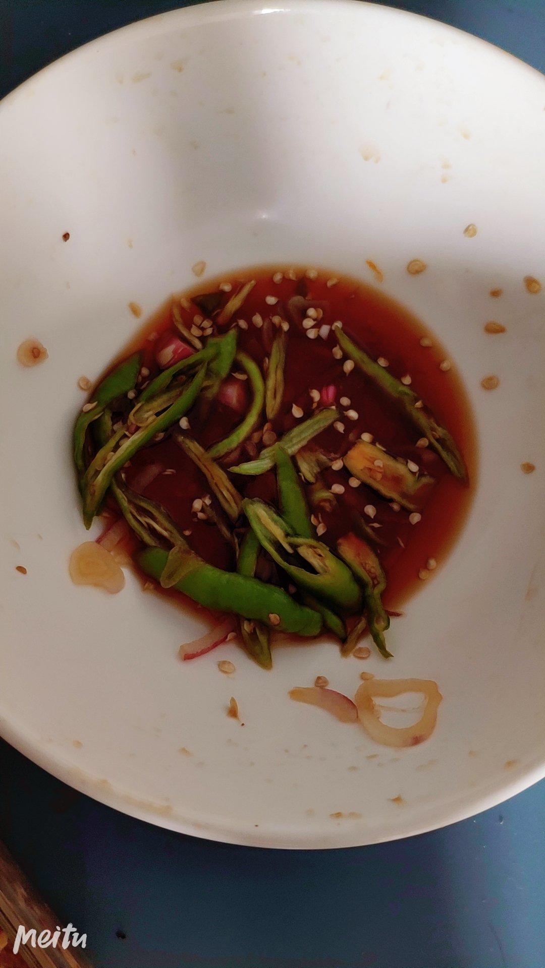 新疆小菜：凉拌皮辣红