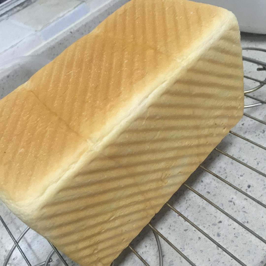 波兰种一次发酵吐司