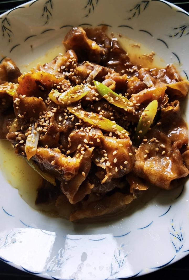 葱爆孜然羊肉卷