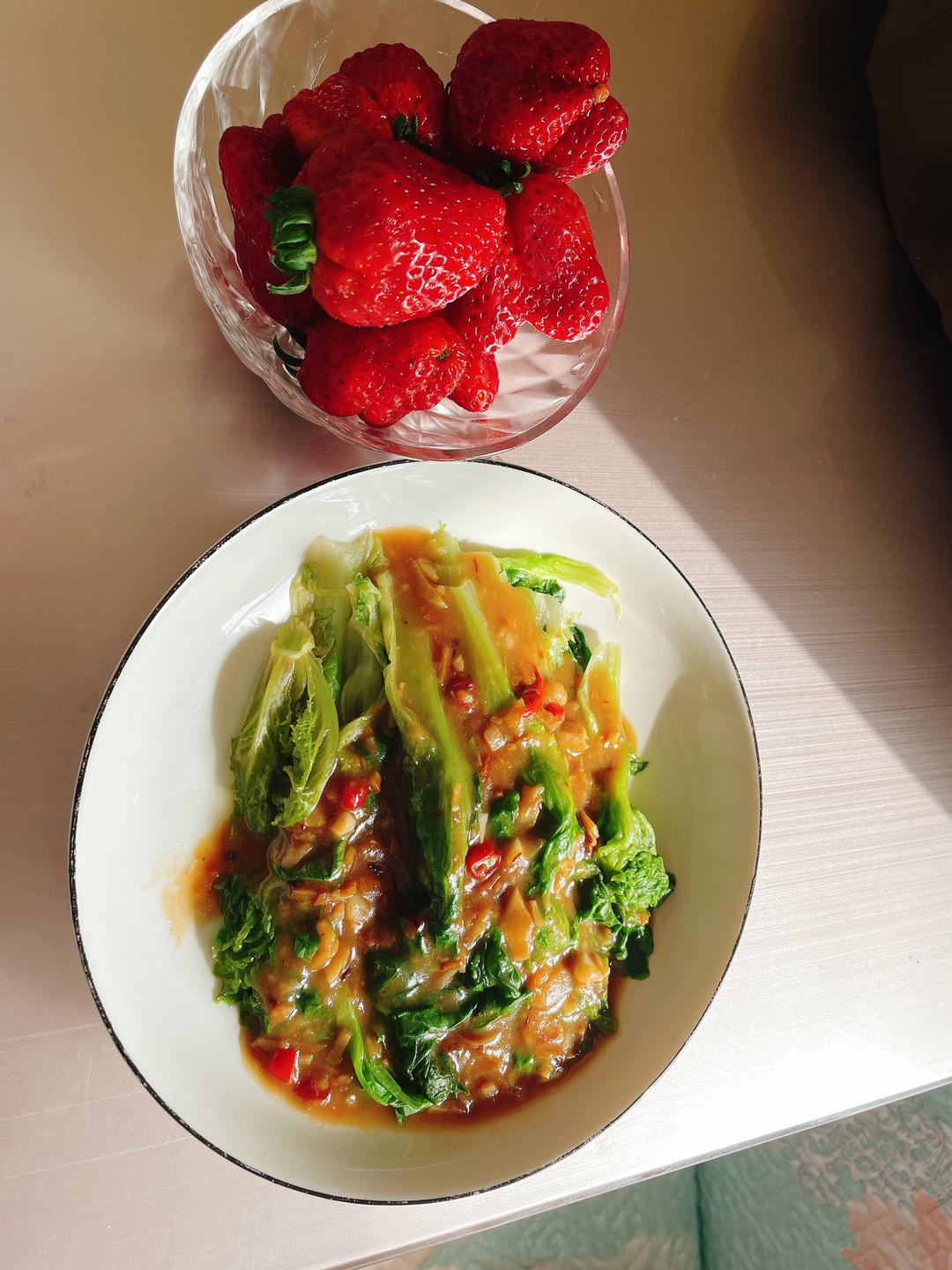 超级好吃低脂低热量的～蚝油生菜