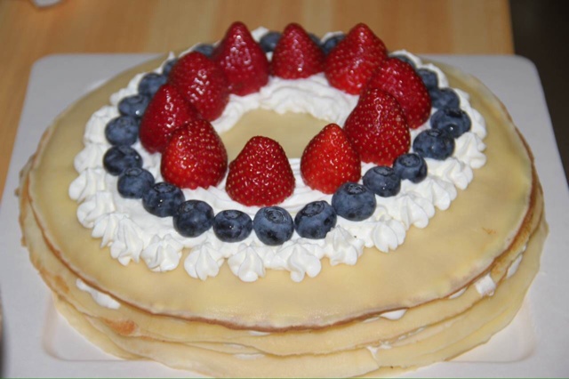 榴莲千层蛋糕（stratiform cake）