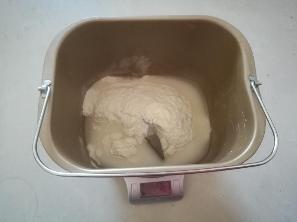 纯奶手撕吐司的做法 步骤1