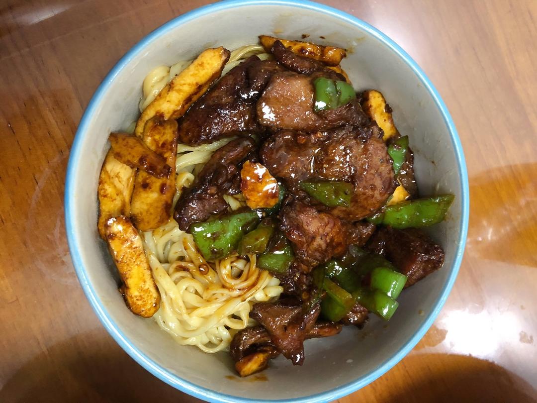 青椒肉丝炒香干