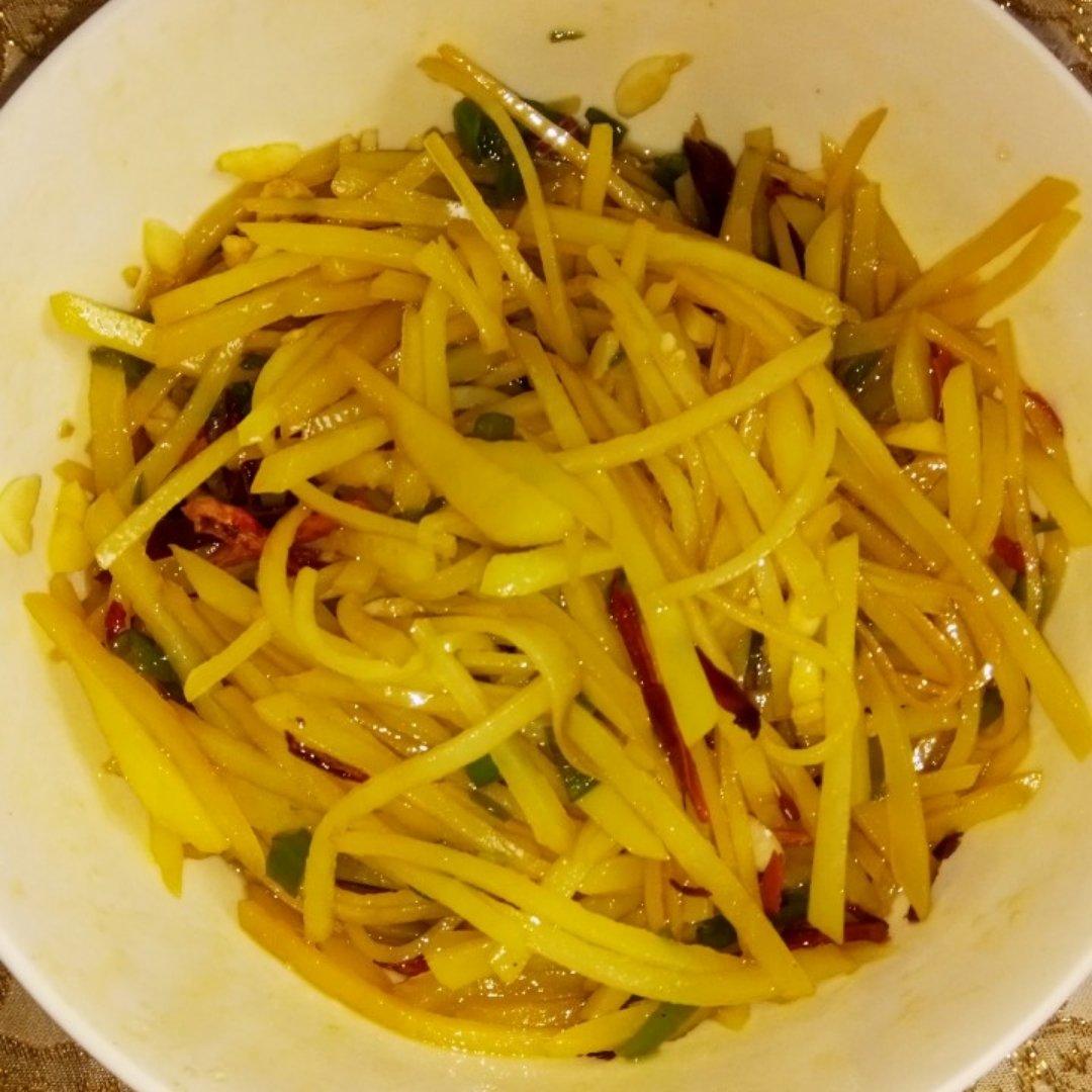 红烧茄子（佐西红柿尖椒）