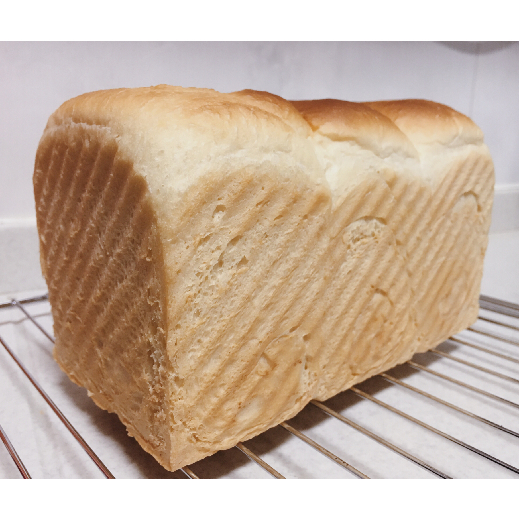 哦素素做的奶油软面包