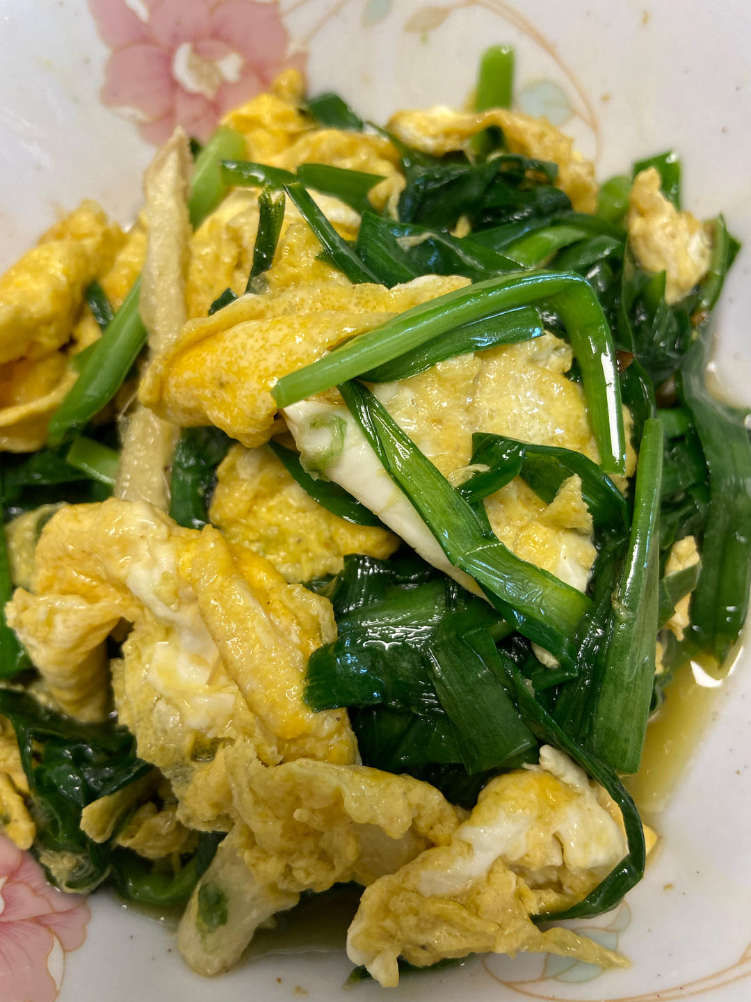 韭菜炒鸡蛋——三分钟快手下饭菜 掌握火候的秘诀