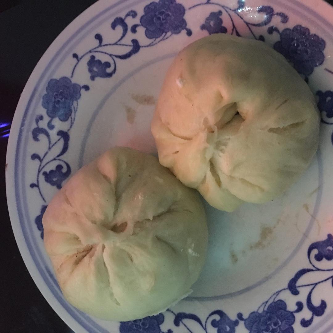 肉包子,杠杠的