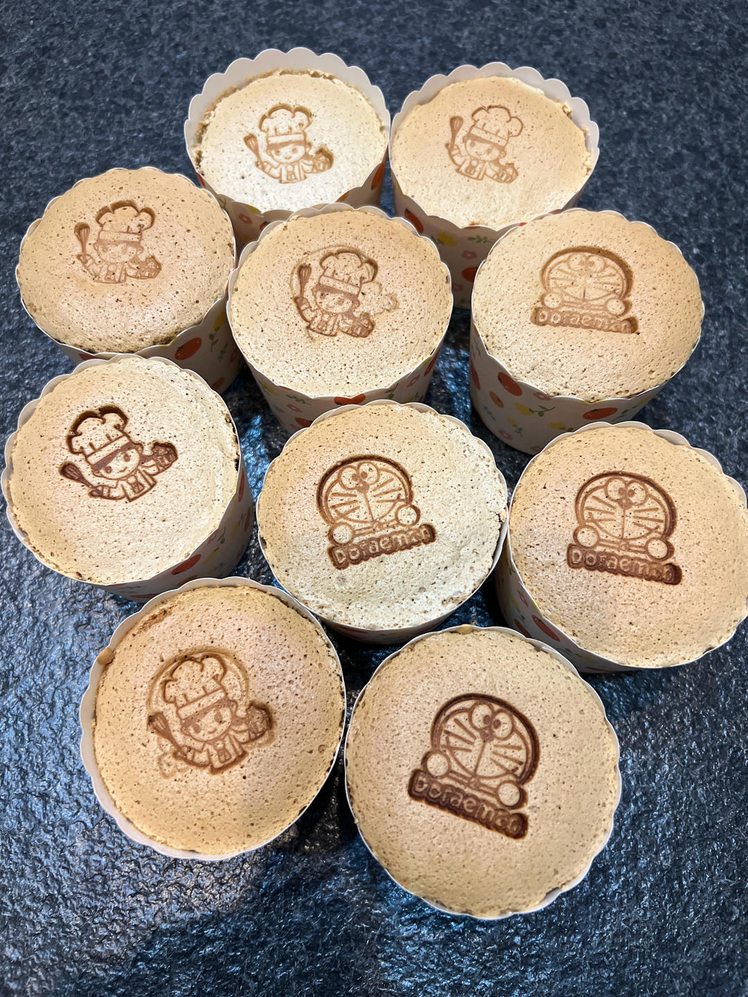 巧克力戚风杯子蛋糕