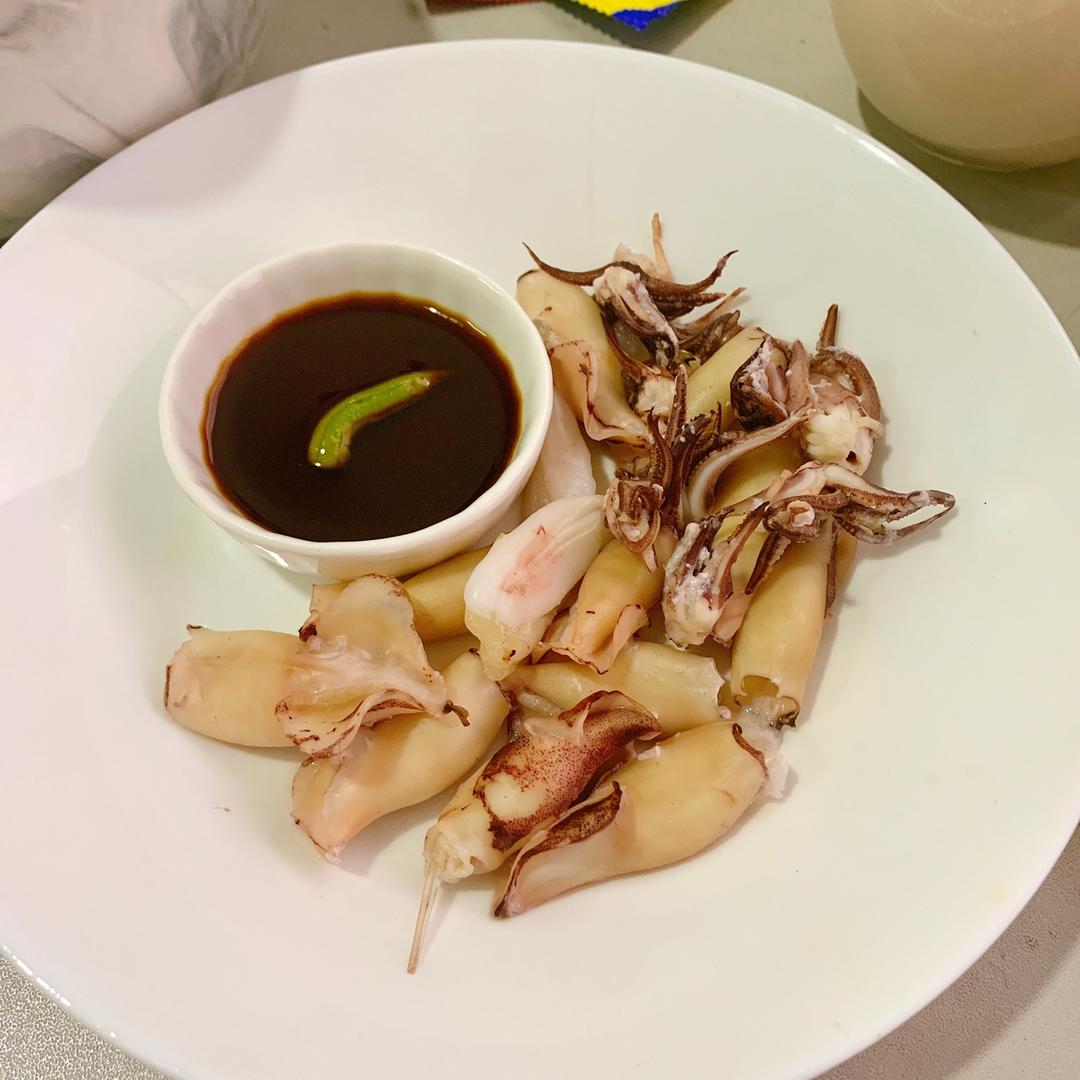 白灼鱿鱼