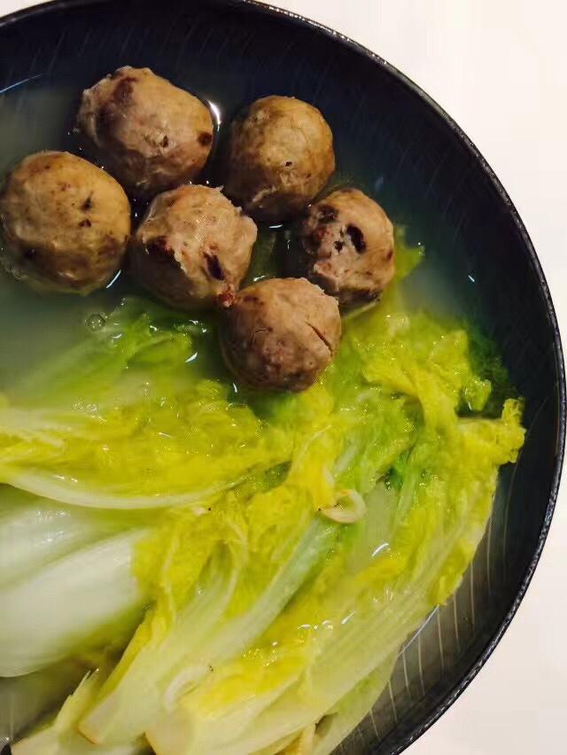 贡丸娃娃菜汤