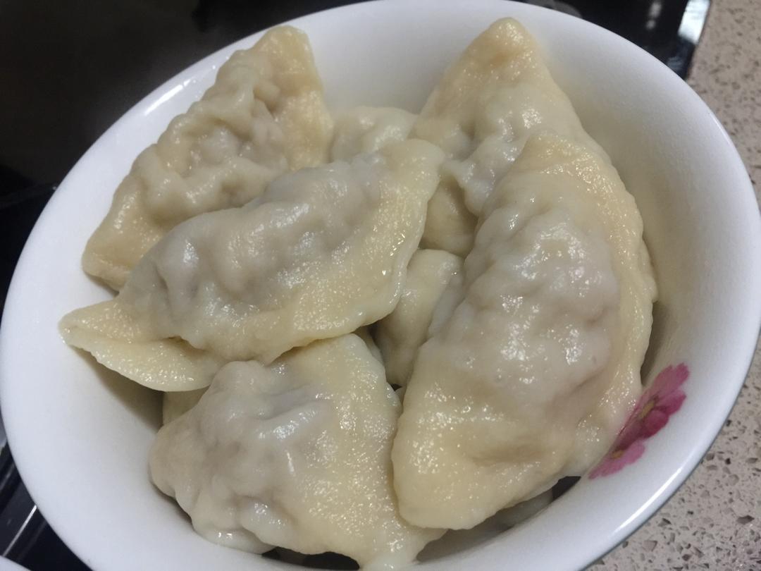 饺子皮（视频。省力三醒发，好吃不破皮）