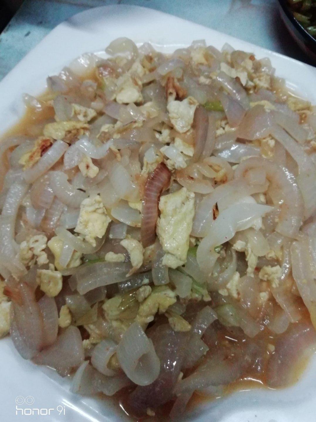 洋葱炒鸡蛋