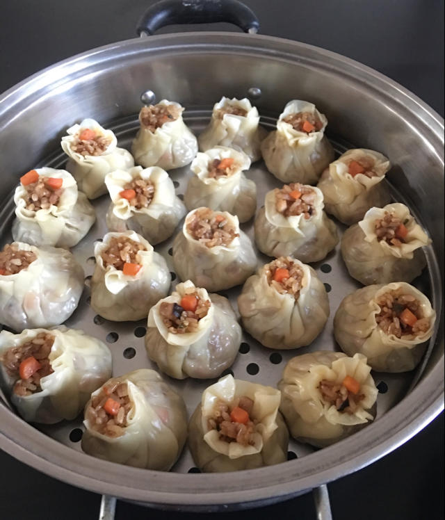 yatou4450做的猪肉春笋糯米烧麦