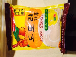 超正宗韩式拌橡子粉
도토리묵무침的做法 步骤1