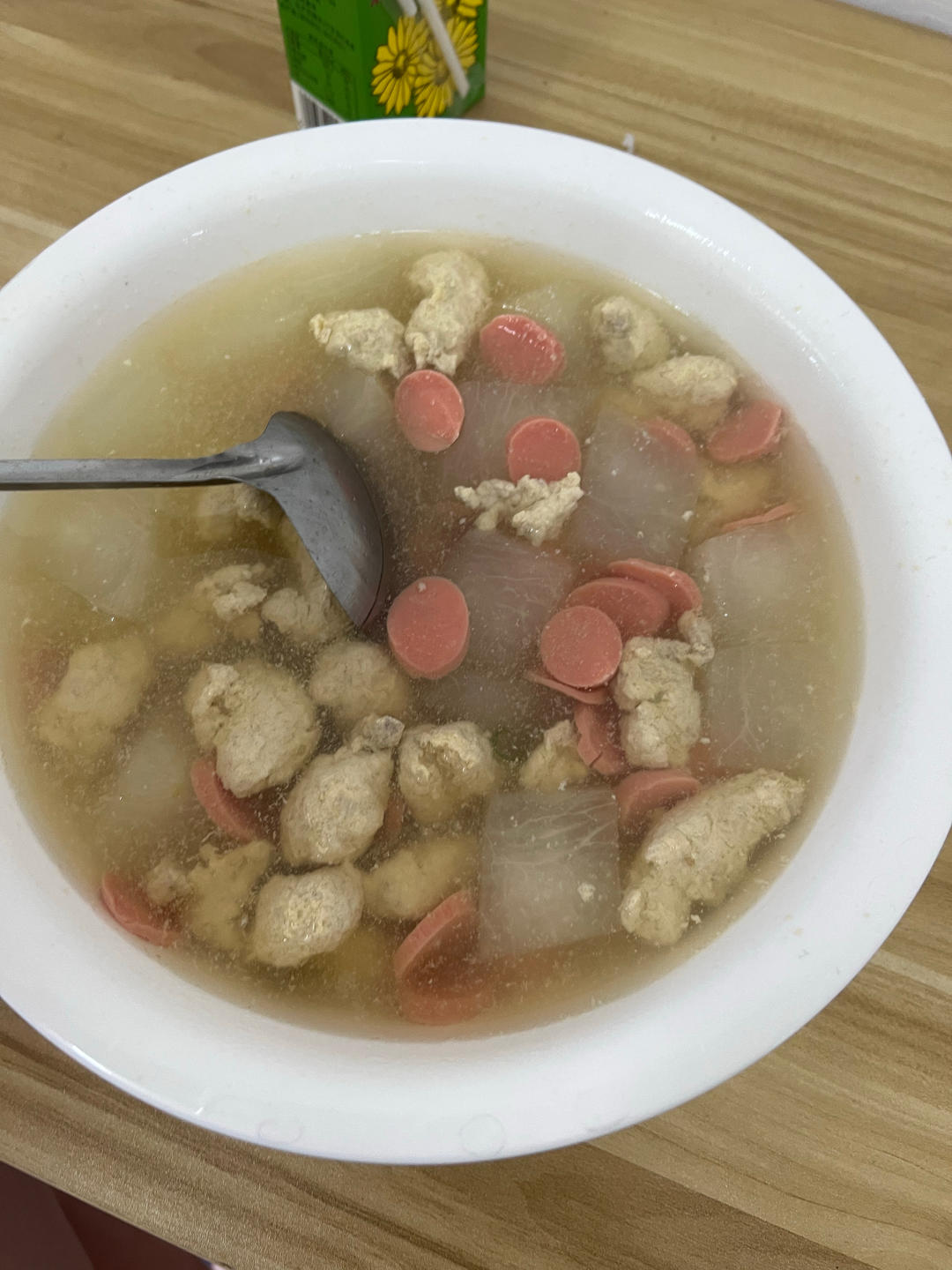 巨鲜美的冬瓜丸子汤