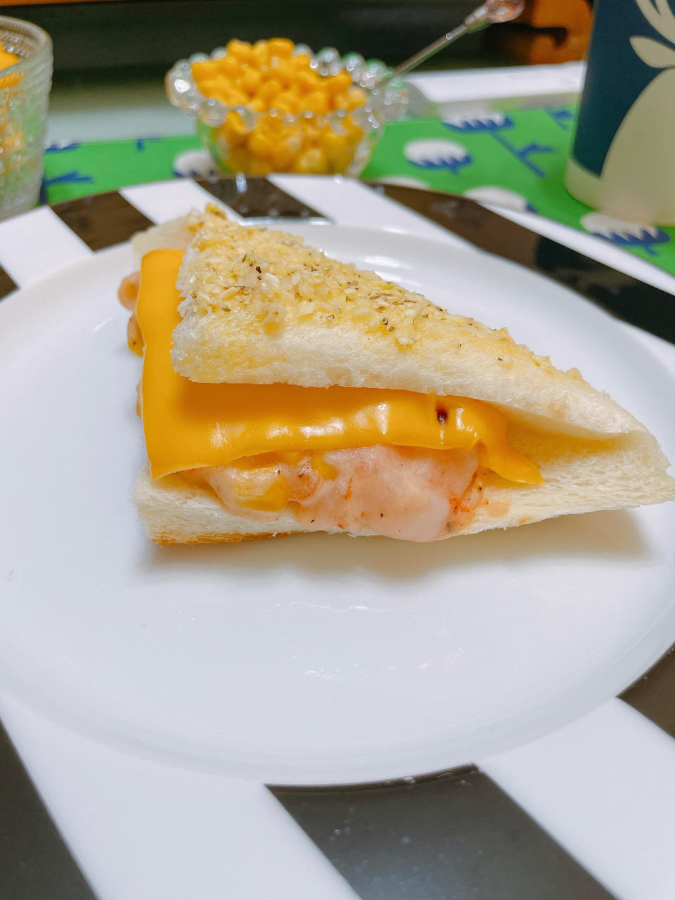 蒜香芝士虾滑吐司