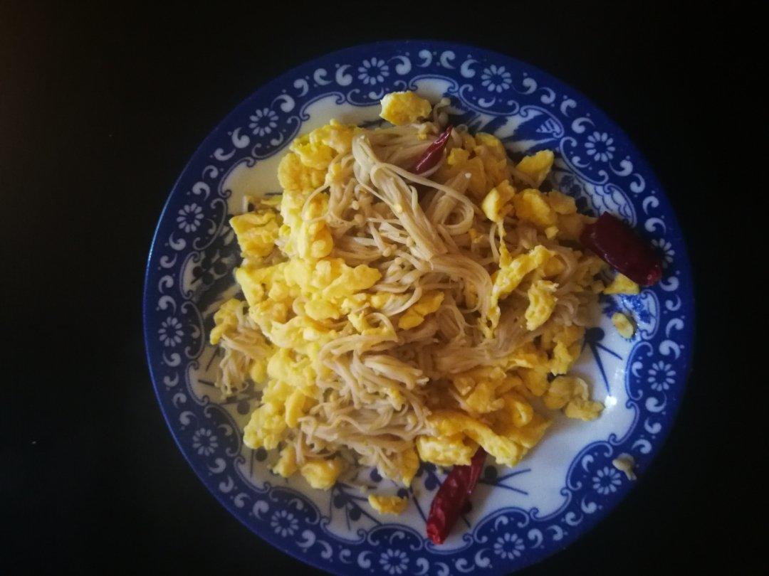 金针菇炒鸡蛋