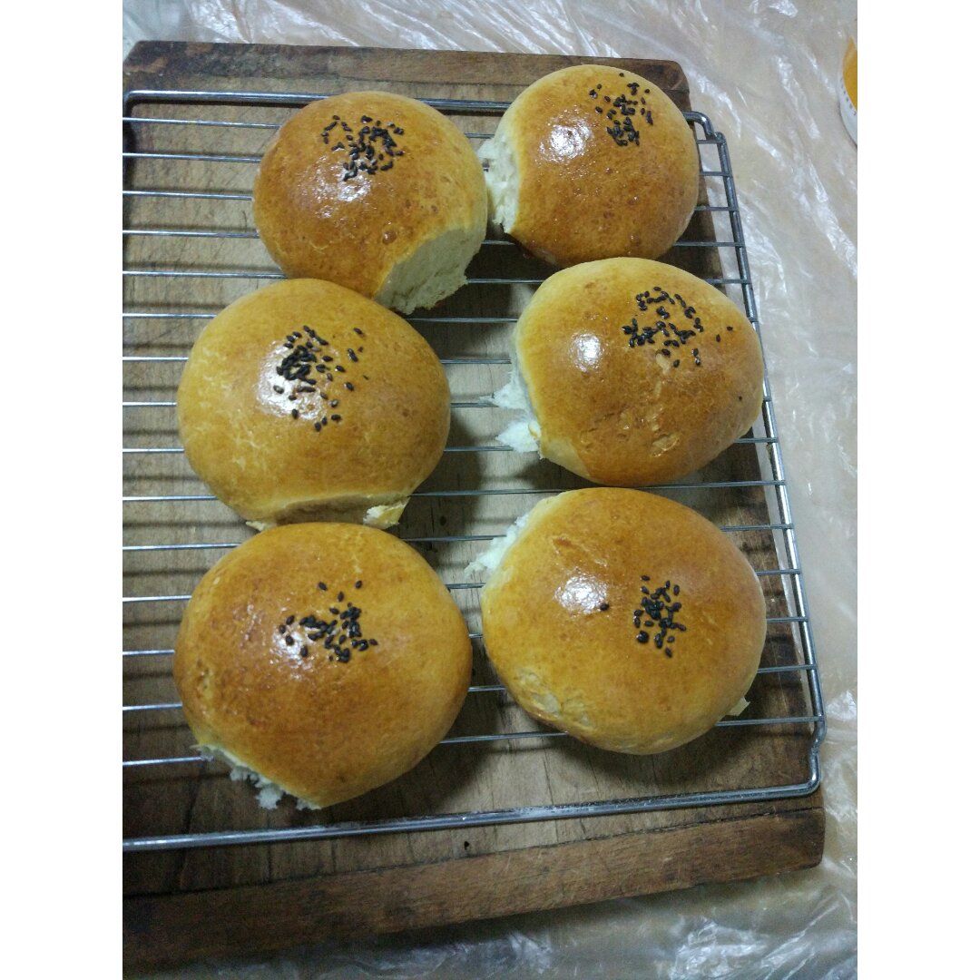 最好吃的餐包--鲜奶大餐包