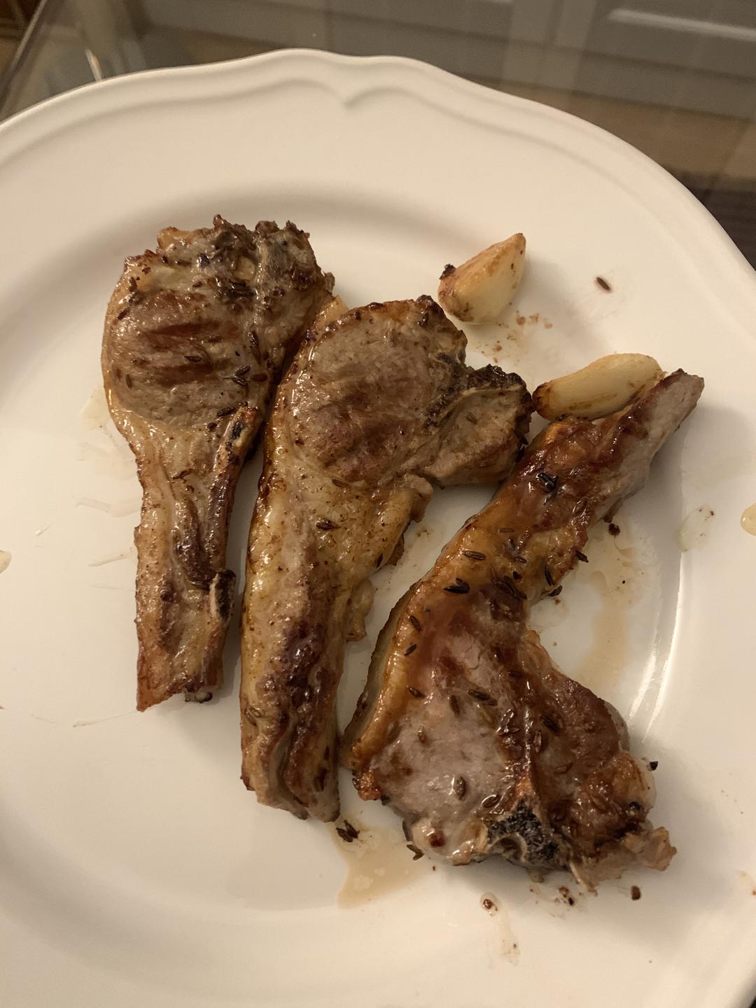 第一次孜然煎羊排-简单好吃