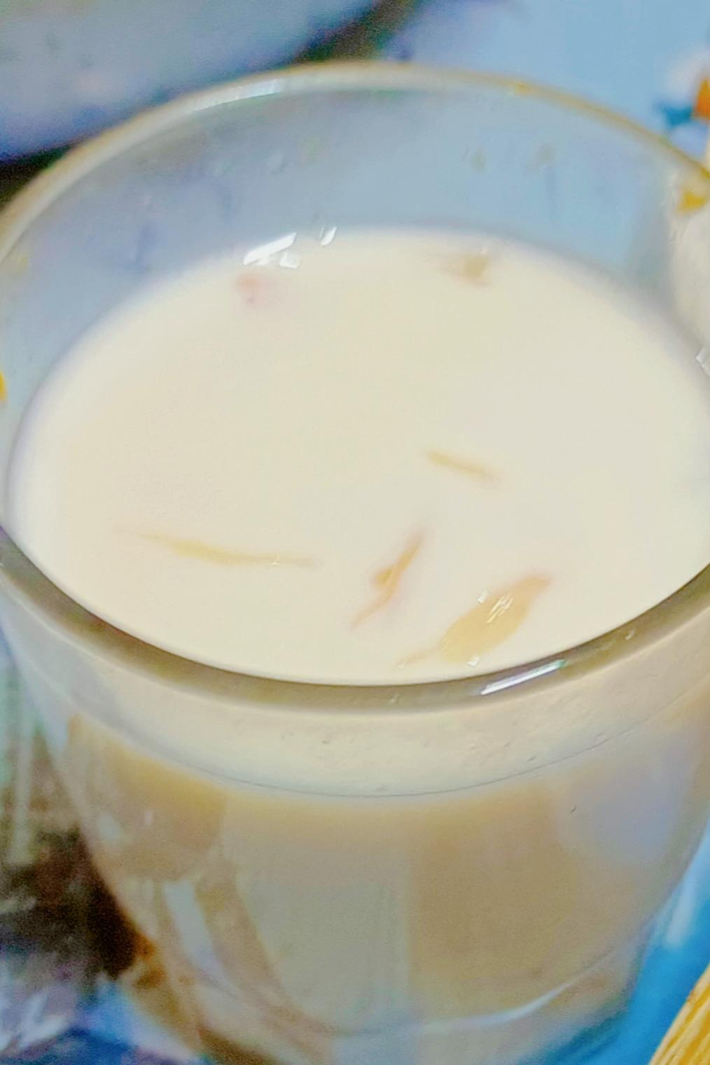 广式甜点“杨枝甘露”：这种做法又简单又好吃！