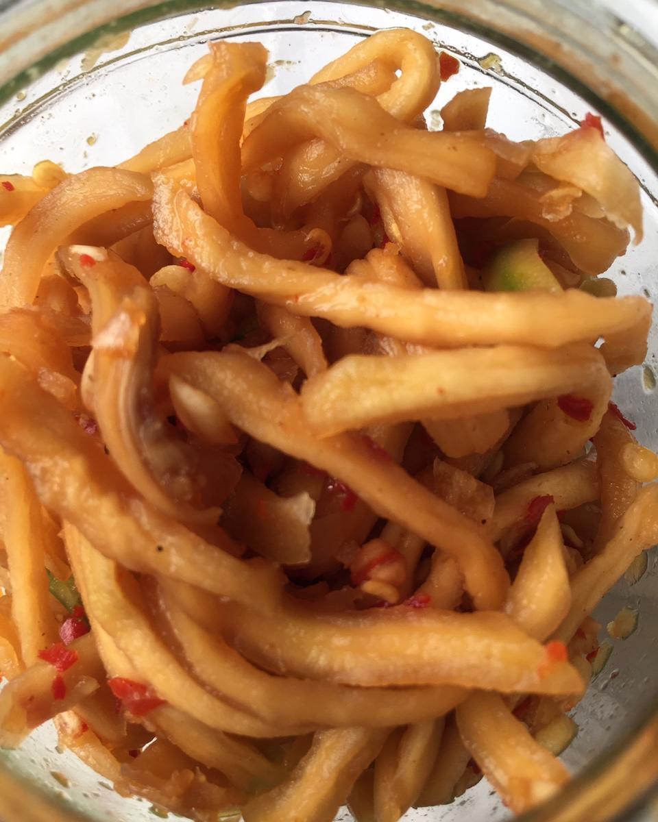 芝麻油香辣木瓜丝