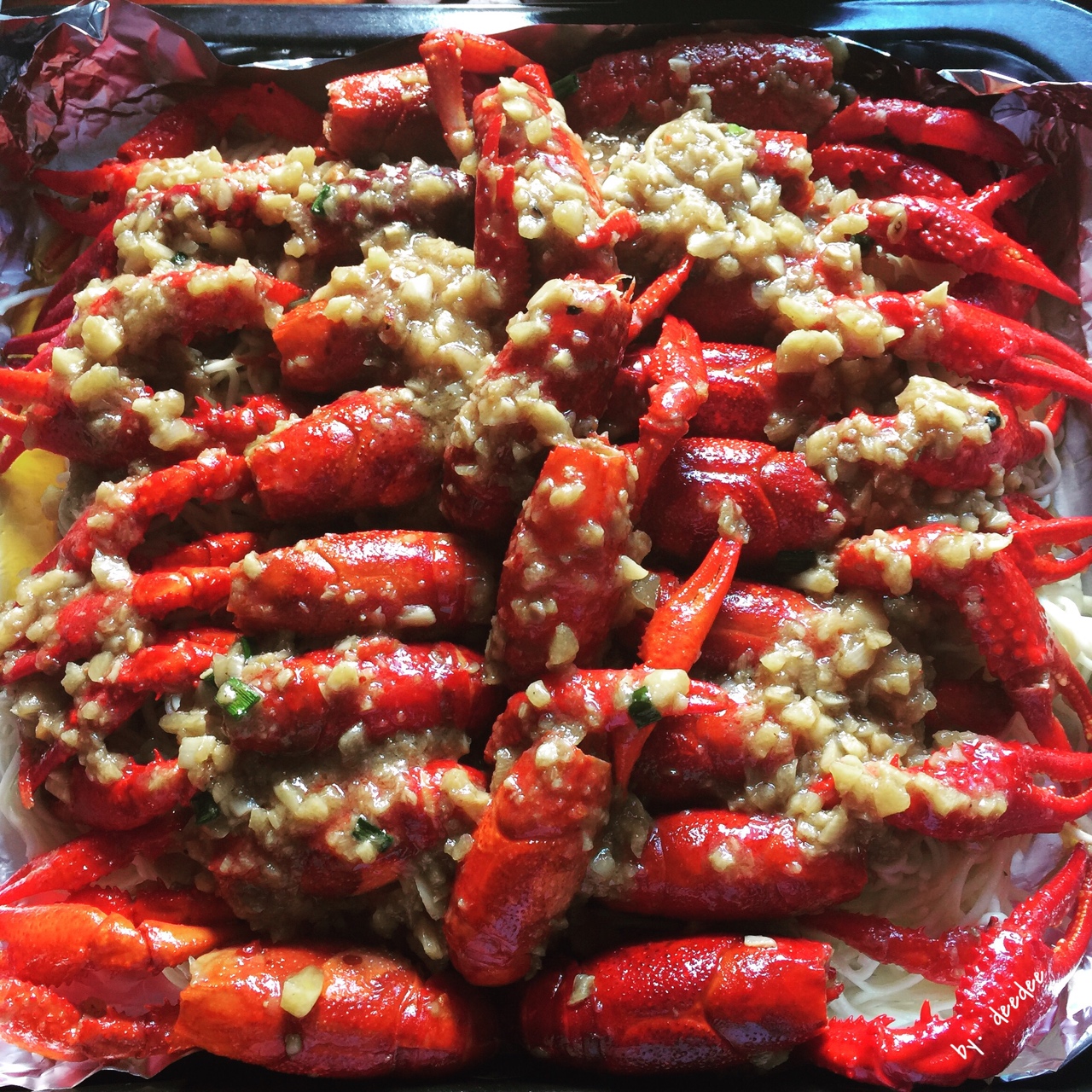 deedeetang做的蒜蓉小龙虾