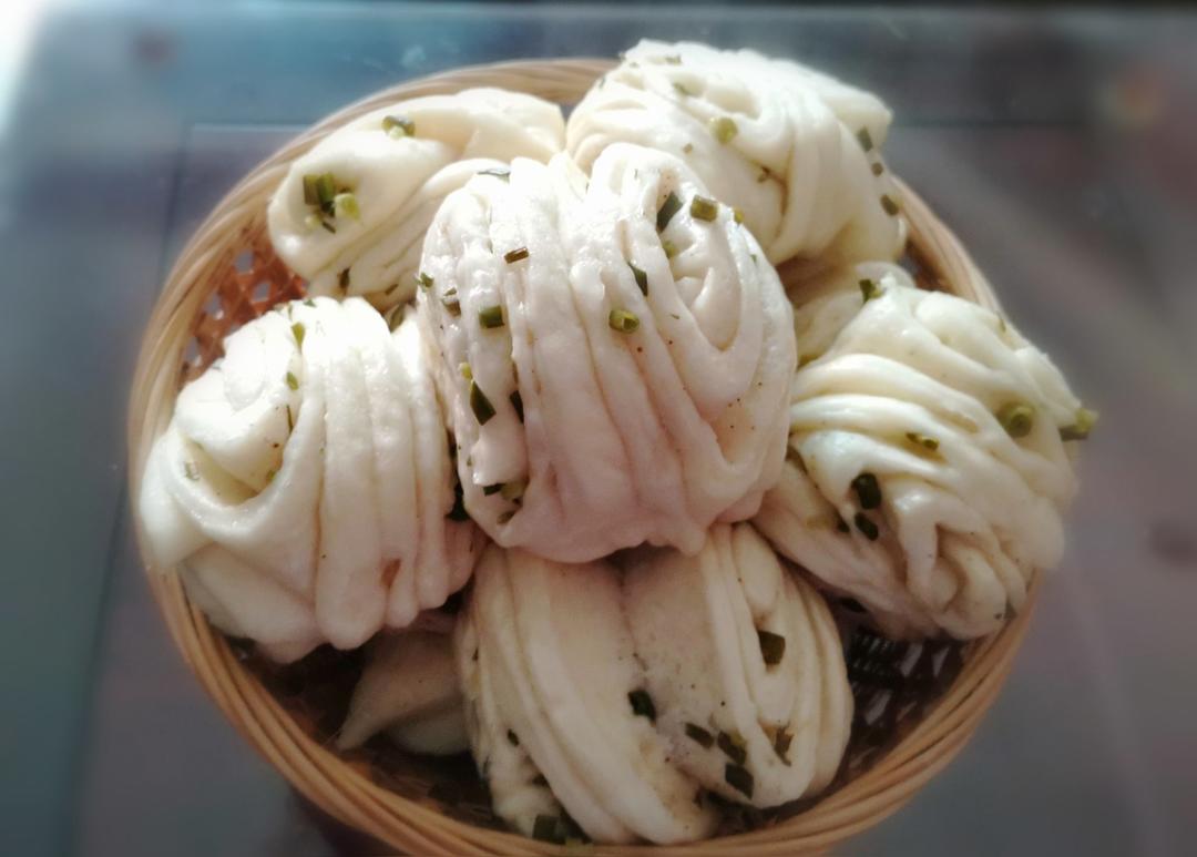 未央sq7p做的香葱花卷香葱保持绿色诀窍