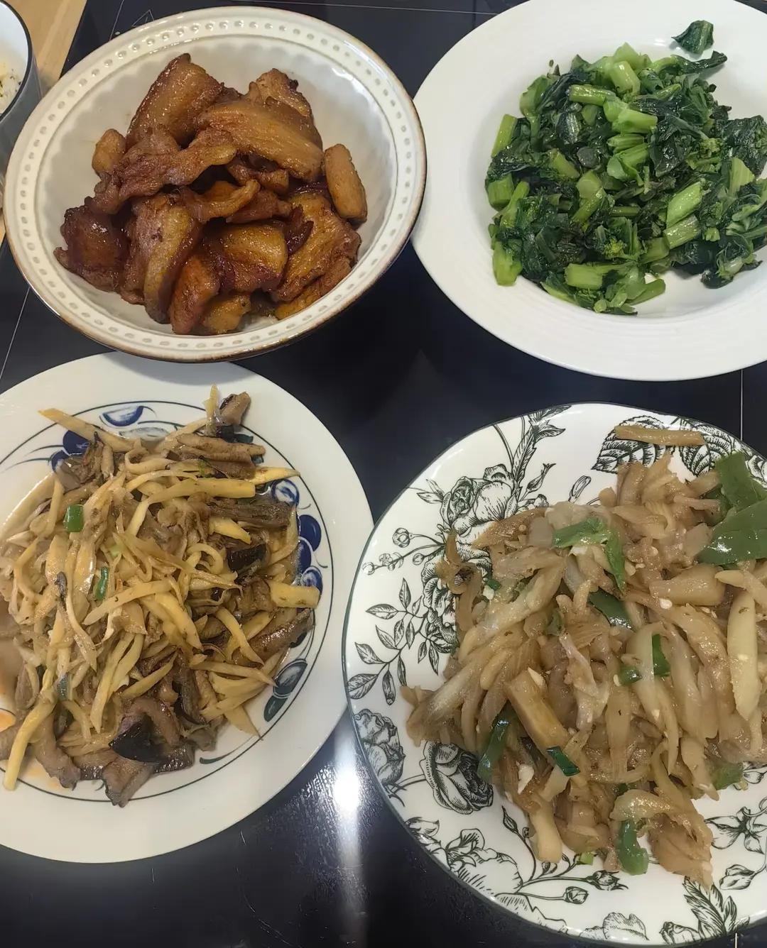 午餐•2026年3月1日