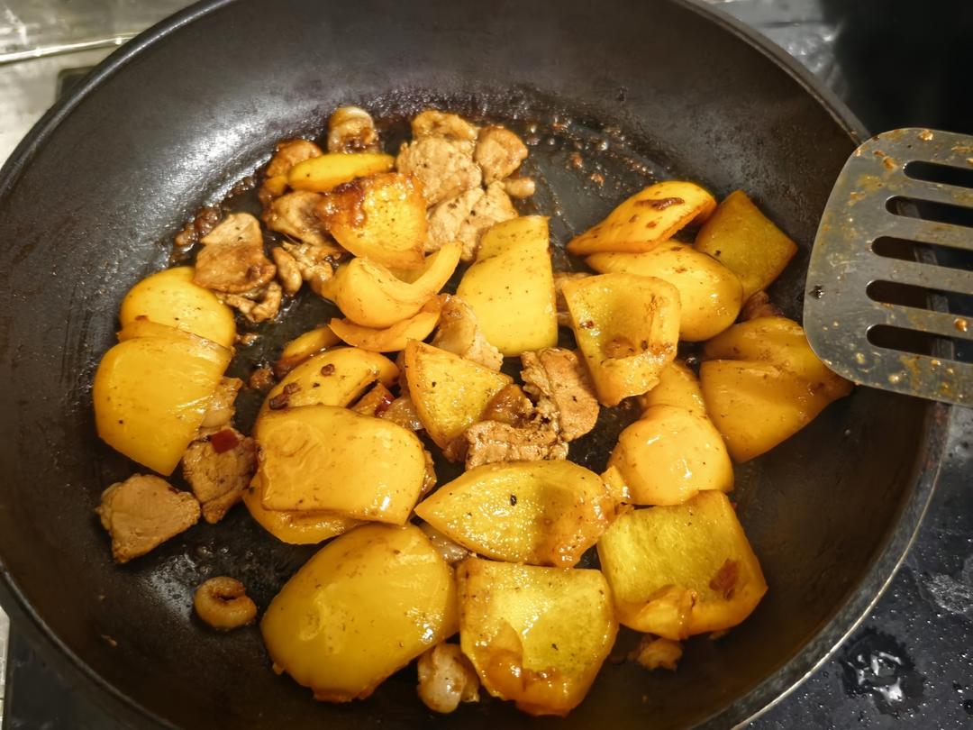 超简单的甜椒炒肉