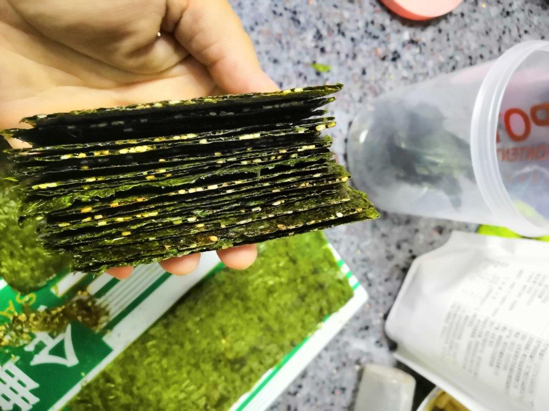 蛋卷锅版芝麻夹心海苔脆