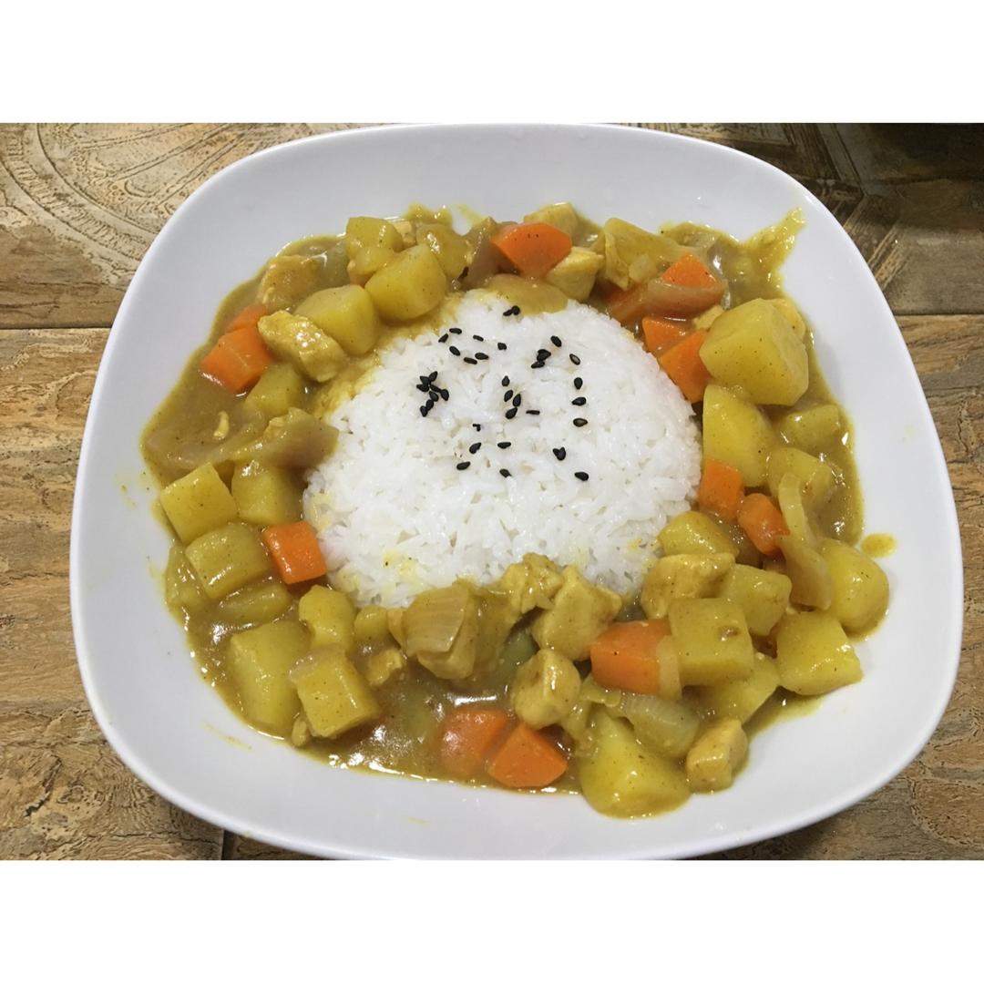 咖喱鸡饭