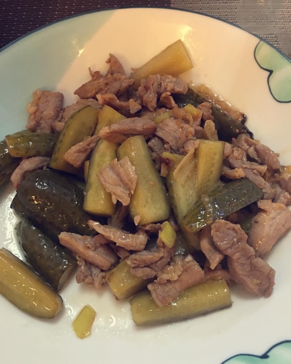 酸黄瓜炒肉