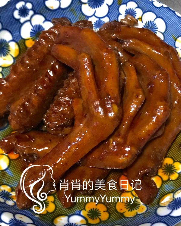 香辣鸭翅、鸭掌&鲍汁焖凤爪