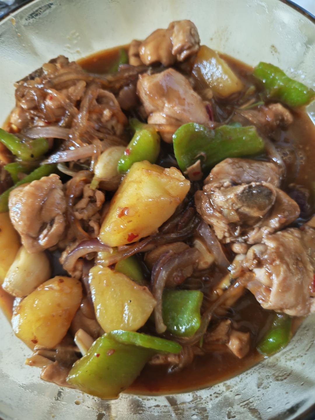 比店里好吃的重庆鸡公煲！