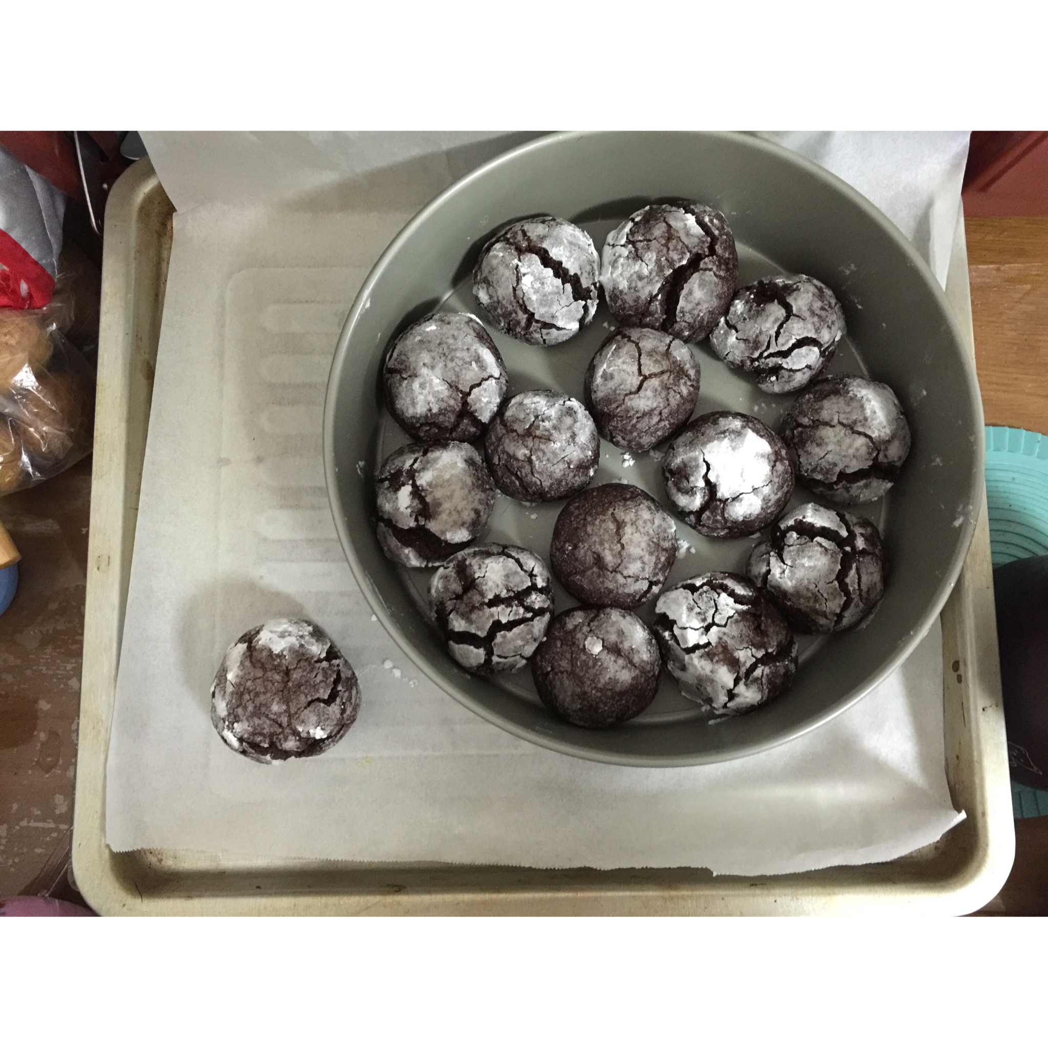 裂纹巧克力饼干