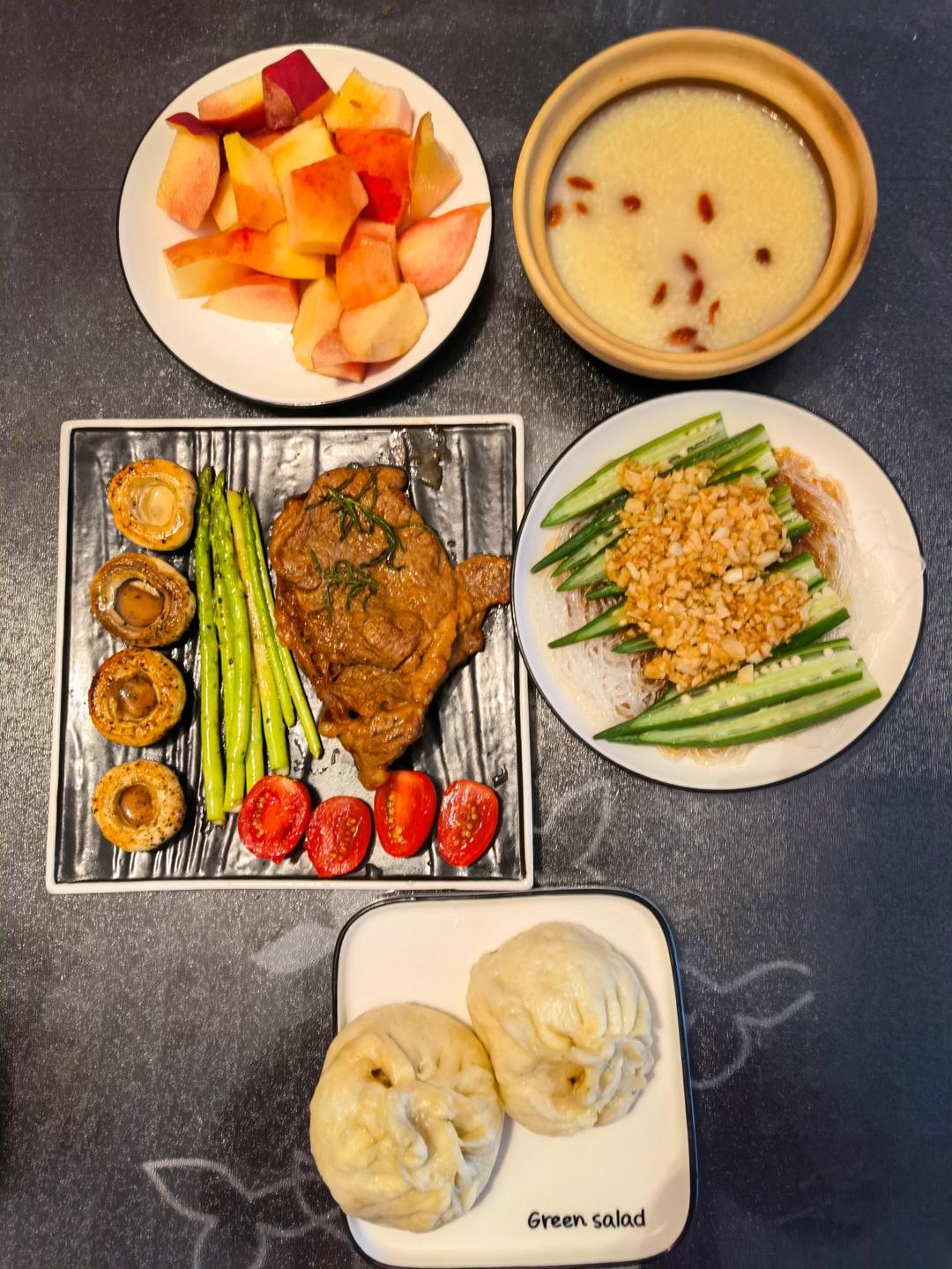 蒜蓉粉丝蒸秋葵