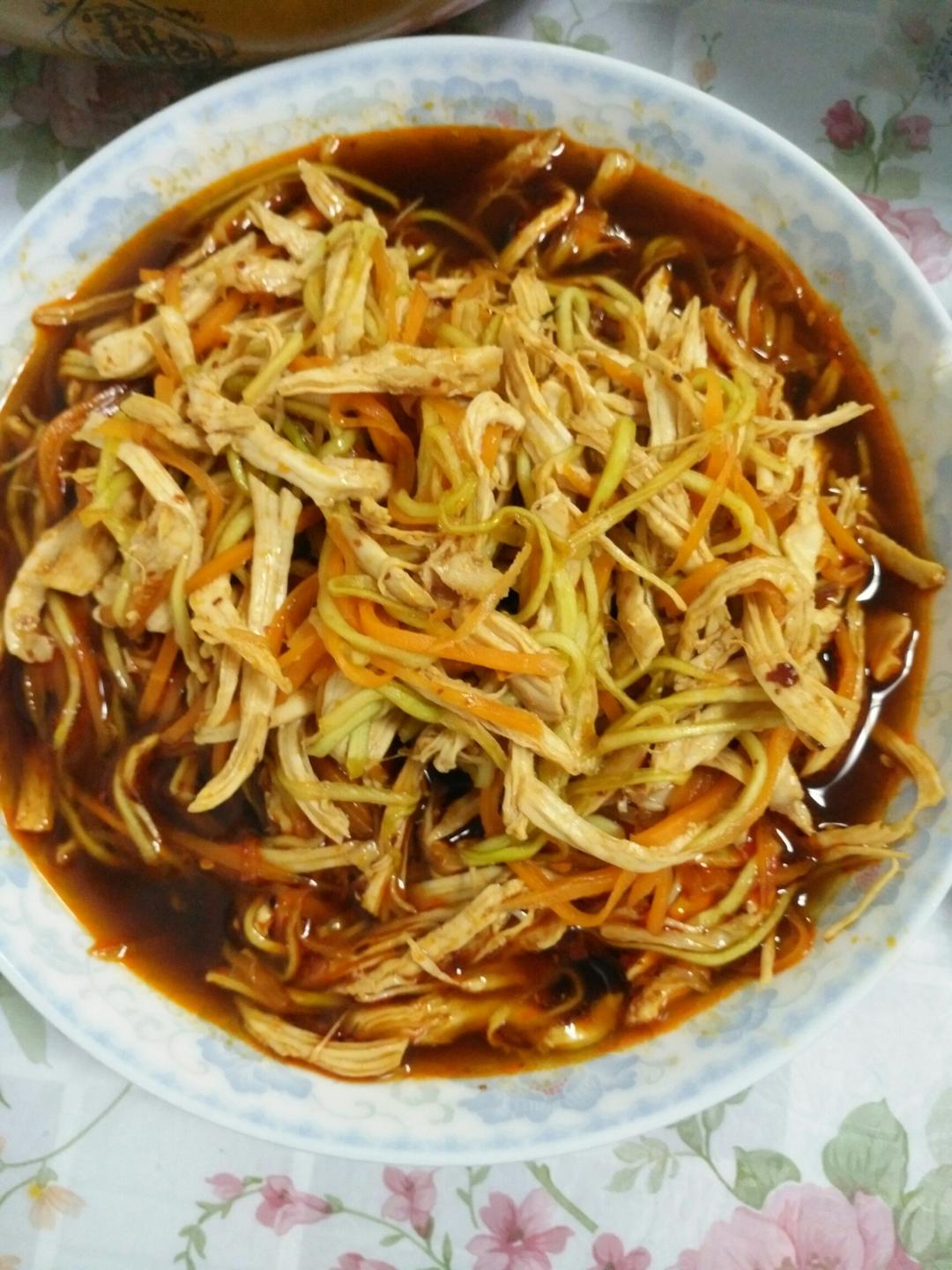 凉拌鸡丝