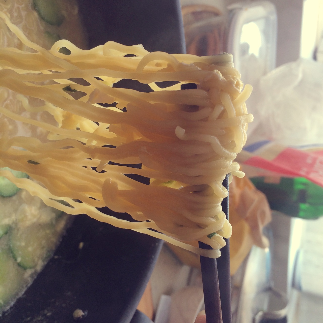 满足食欲的深夜秘密 森系浓香泡面