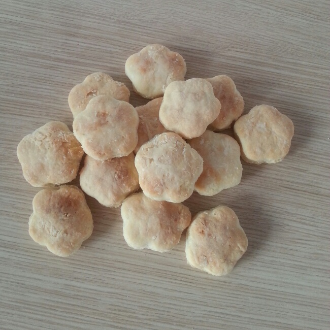低热量奶香苏打饼干