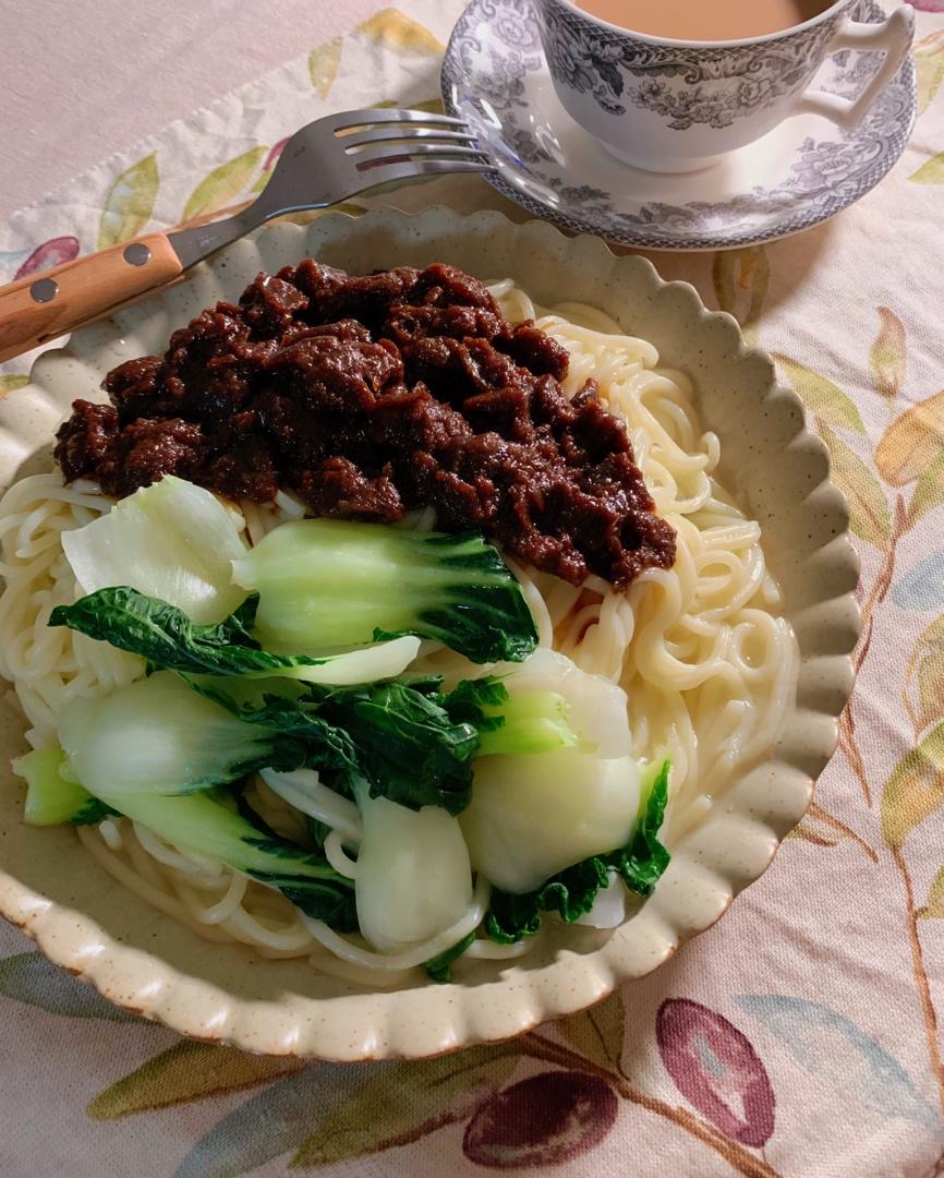 韩式炸酱面