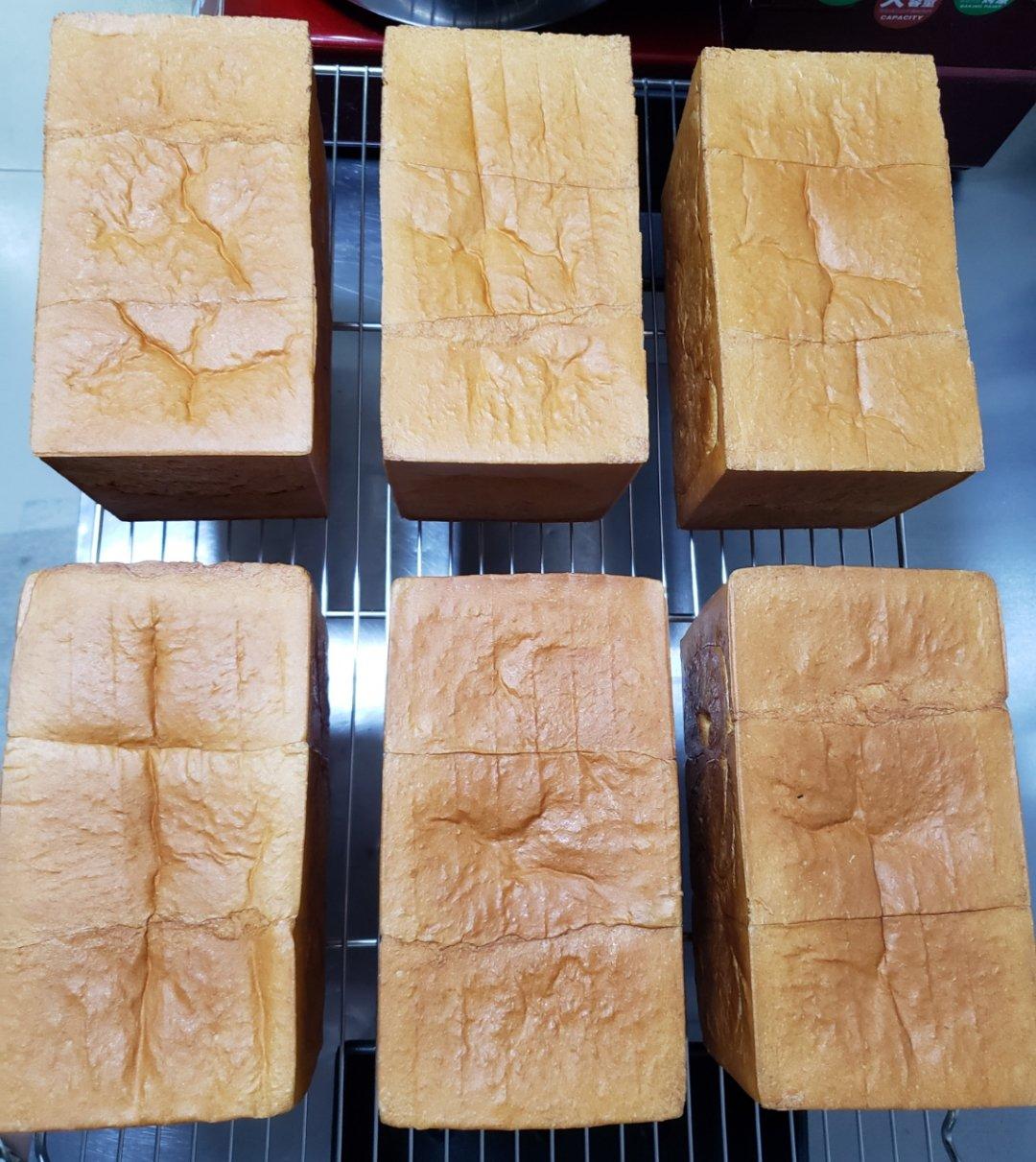 南瓜吐司，奶香南瓜吐司，极致柔软，直接法