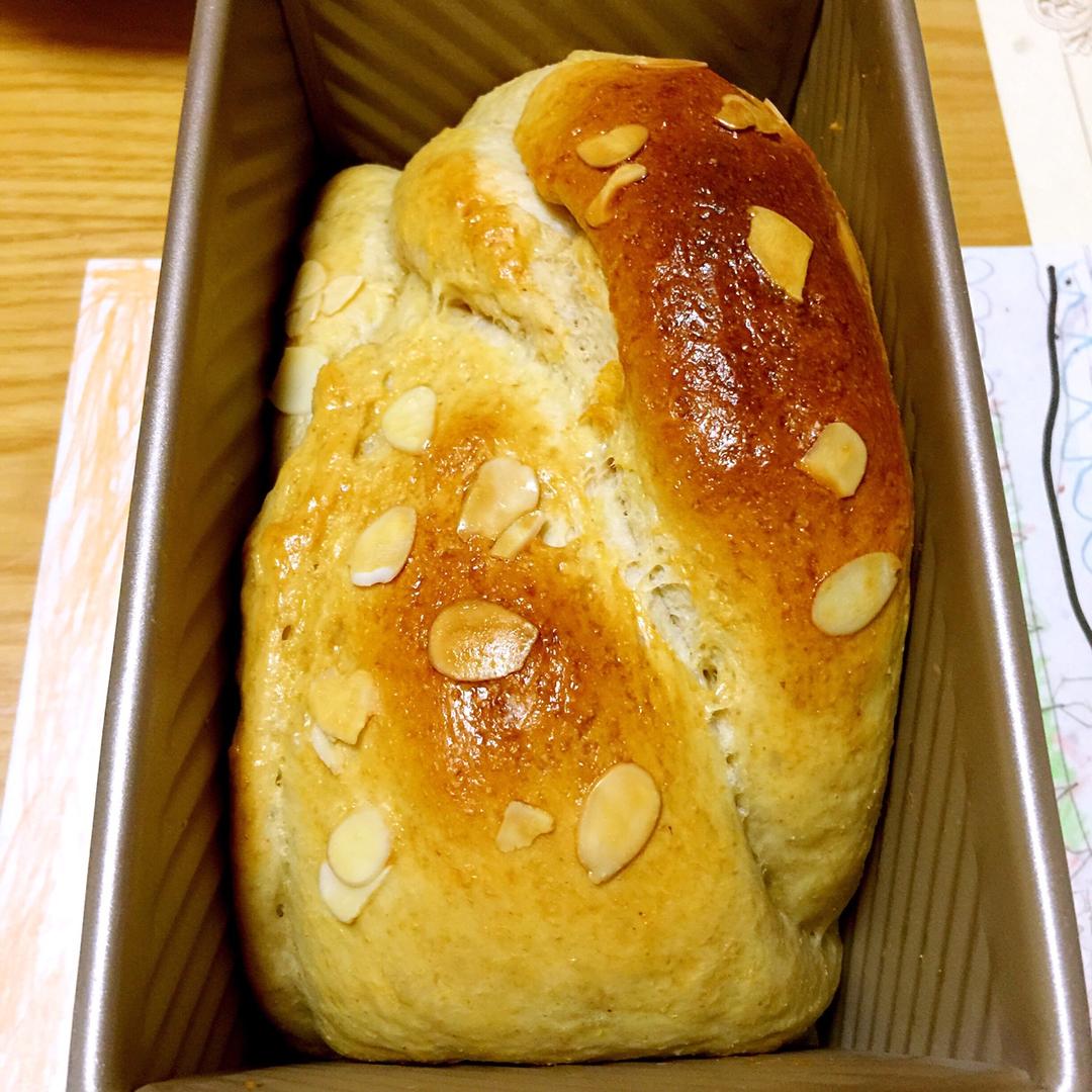 椰蓉吐司面包 Coconut Loaf