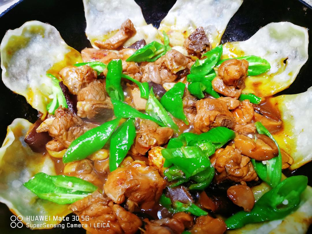 地锅鸡+自制红油【曼食慢语】