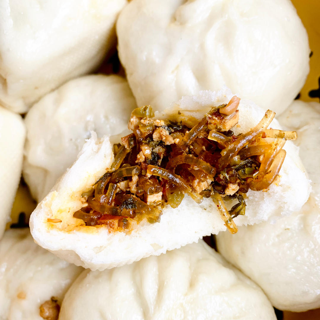 超级好吃的香辣肉末粉丝包