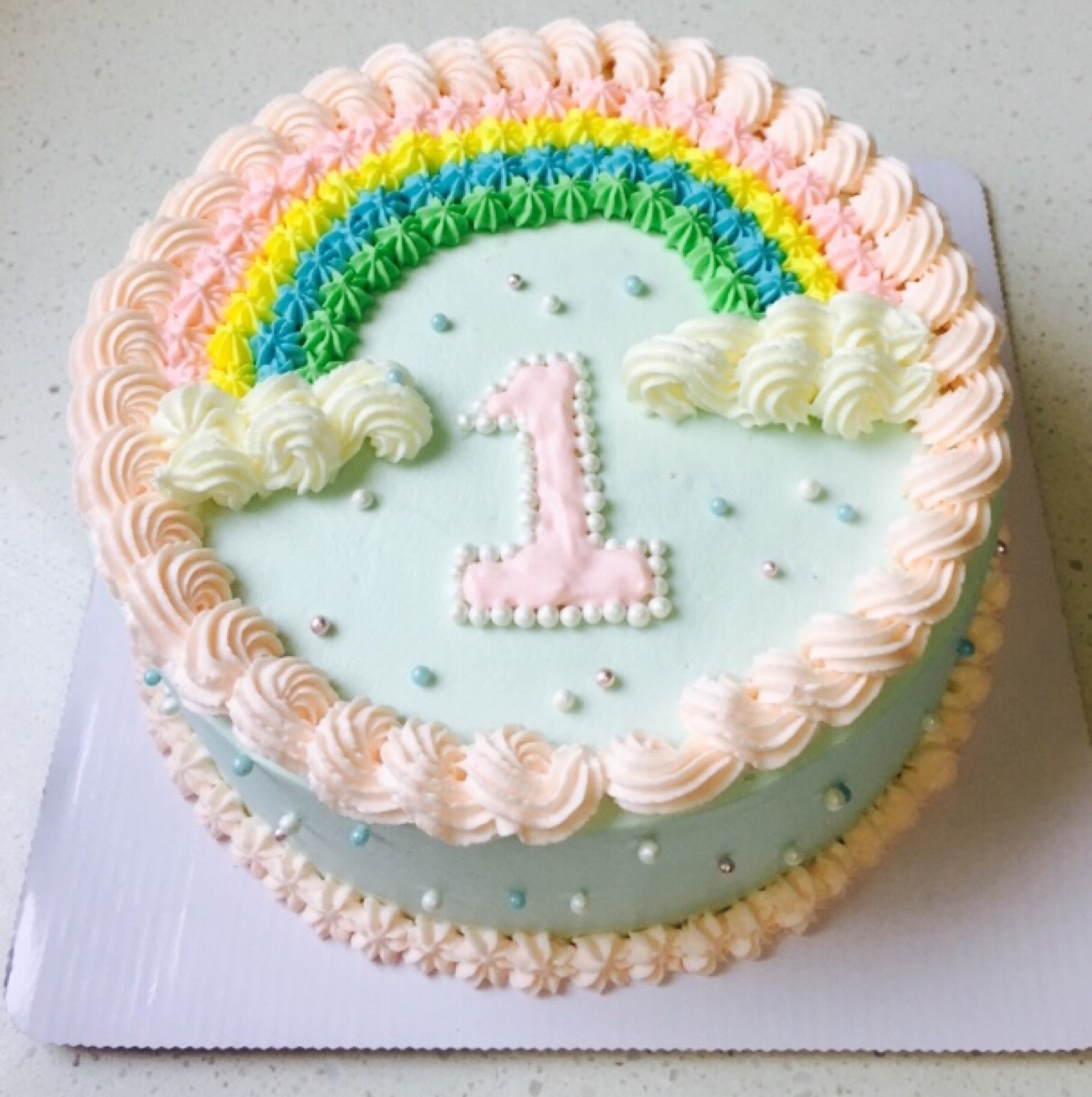 淡奶油裱花蛋糕